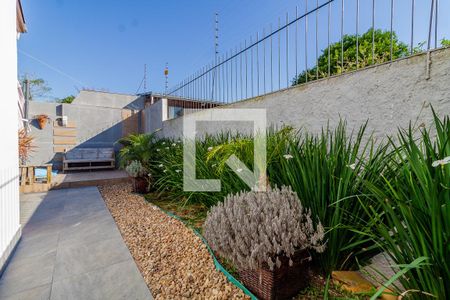 Casa à venda com 147m², 3 quartos e 3 vagas Casa à venda com 147m², 3 quartos e 3 vagasQuintal