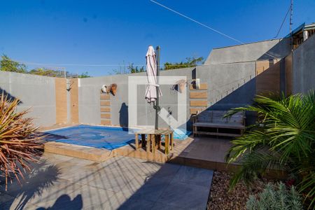 Casa à venda com 147m², 3 quartos e 3 vagas Casa à venda com 147m², 3 quartos e 3 vagasQuintal