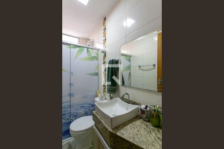 Apartamento à venda com 200m², 3 quartos e 1 vaga Apartamento à venda com 200m², 3 quartos e 1 vagaBanheiro Social