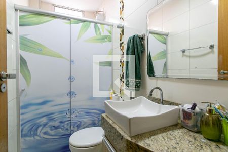 Apartamento à venda com 200m², 3 quartos e 1 vaga Apartamento à venda com 200m², 3 quartos e 1 vagaBanheiro Social