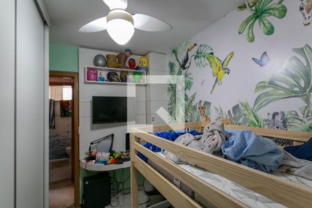 Apartamento à venda com 200m², 3 quartos e 1 vaga Apartamento à venda com 200m², 3 quartos e 1 vagaQuarto 2