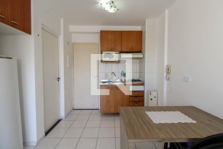 Apartamento à venda com 30m², 1 quarto e 1 vaga Apartamento à venda com 30m², 1 quarto e 1 vagaCozinha