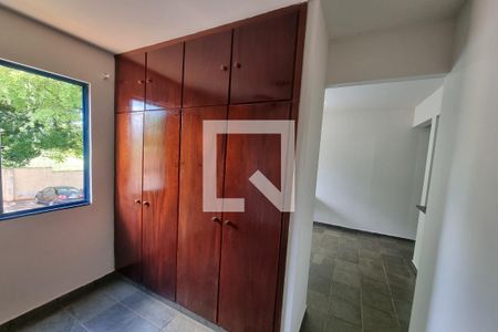 Dormitório de apartamento para alugar com 1 quarto, 40m² em Vila Amelia, Ribeirão Preto