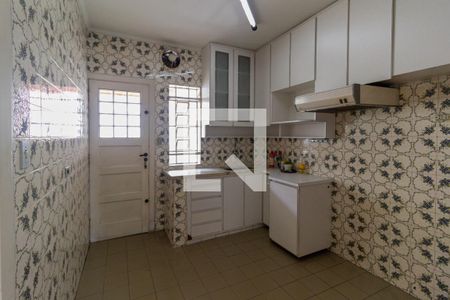 Casa à venda com 190m², 3 quartos e 2 vagasCozinha