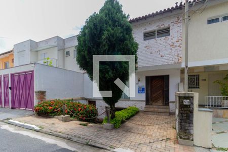 Casa à venda com 190m², 3 quartos e 2 vagasFachada