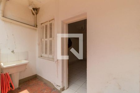 Casa à venda com 190m², 3 quartos e 2 vagasÁrea de serviço