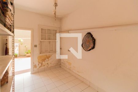 Casa à venda com 190m², 3 quartos e 2 vagasQuarto de serviço