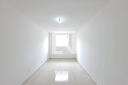 Quarto de casa para alugar com 1 quarto, 40m² em Todos Os Santos, Rio de Janeiro