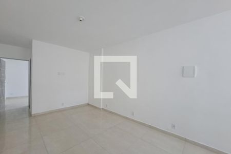 Sala de casa para alugar com 1 quarto, 40m² em Todos Os Santos, Rio de Janeiro