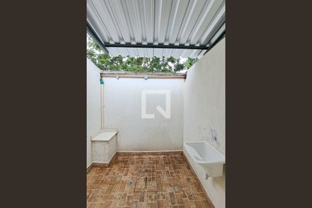 Casa para alugar com 40m², 1 quarto e sem vagaÁrea de Serviço