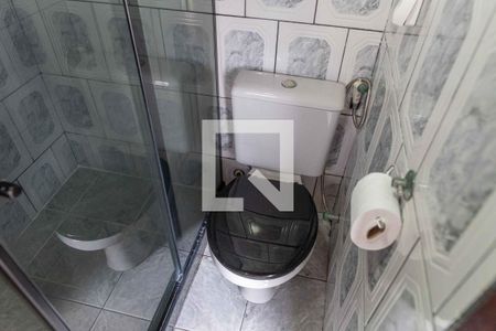 Casa à venda com 500m², 5 quartos e 4 vagas Casa à venda com 500m², 5 quartos e 4 vagasBanheiro externo