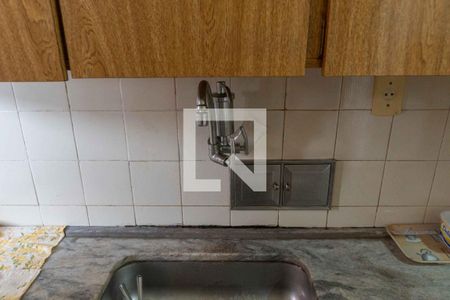 Casa à venda com 500m², 5 quartos e 4 vagas Casa à venda com 500m², 5 quartos e 4 vagasCozinha da casa anexa