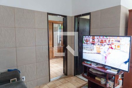 Casa à venda com 500m², 5 quartos e 4 vagas Casa à venda com 500m², 5 quartos e 4 vagasSala da casa anexa