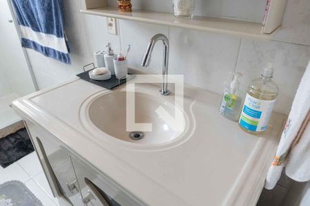 Casa à venda com 500m², 5 quartos e 4 vagas Casa à venda com 500m², 5 quartos e 4 vagasBanheiro 3