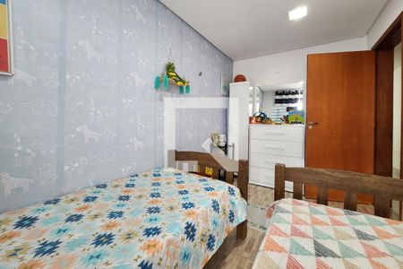 Casa à venda com 364m², 4 quartos e 5 vagas Casa à venda com 364m², 4 quartos e 5 vagasQuarto