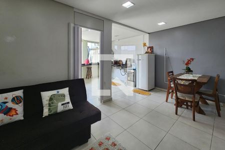 Casa à venda com 364m², 4 quartos e 5 vagas Casa à venda com 364m², 4 quartos e 5 vagasEdícula