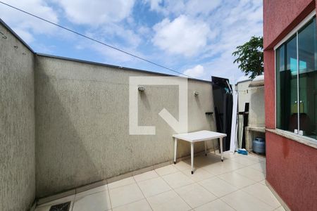 Casa à venda com 364m², 4 quartos e 5 vagas Casa à venda com 364m², 4 quartos e 5 vagasEdícula