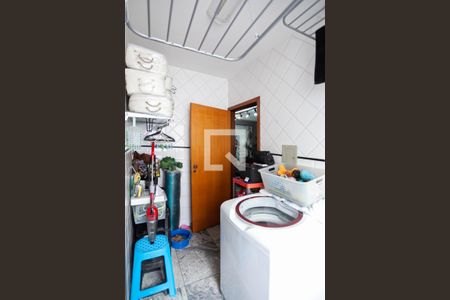 Apartamento à venda com 238m², 4 quartos e 2 vagas Apartamento à venda com 238m², 4 quartos e 2 vagasÁrea de serviço