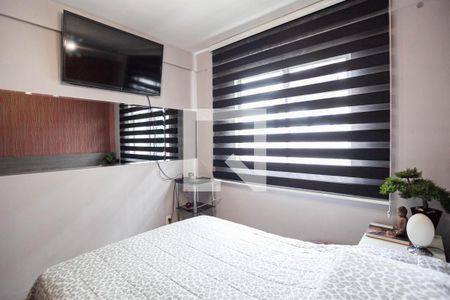 Apartamento à venda com 238m², 4 quartos e 2 vagas Apartamento à venda com 238m², 4 quartos e 2 vagasSuíte 2