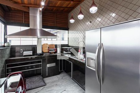 Apartamento à venda com 238m², 4 quartos e 2 vagas Apartamento à venda com 238m², 4 quartos e 2 vagasCobertura