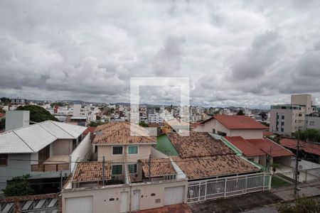 Apartamento à venda com 238m², 4 quartos e 2 vagas Apartamento à venda com 238m², 4 quartos e 2 vagasVista da varanda da suíte 1