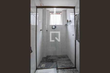 Apartamento à venda com 238m², 4 quartos e 2 vagas Apartamento à venda com 238m², 4 quartos e 2 vagasBanheiro social