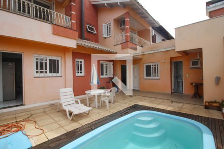 Casa à venda com 190m², 4 quartos e 2 vagasVaranda