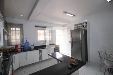 Casa à venda com 190m², 4 quartos e 2 vagasCozinha
