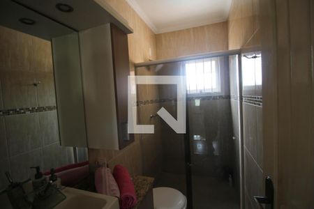 Casa à venda com 190m², 4 quartos e 2 vagasBanheiro