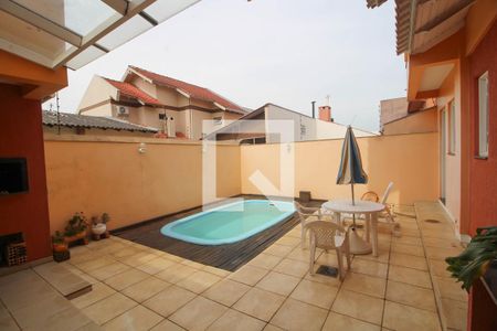 Casa à venda com 190m², 4 quartos e 2 vagasVaranda