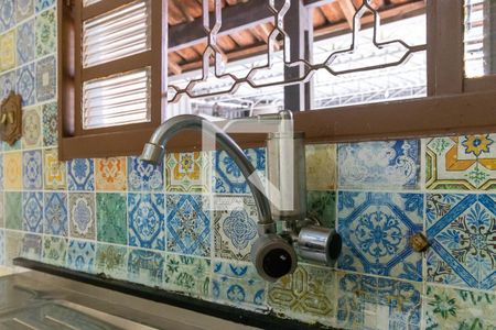 Casa à venda com 100m², 1 quarto e 2 vagas Casa à venda com 100m², 1 quarto e 2 vagasCozinha