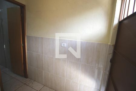 Casa para alugar com 40m², 1 quarto e 1 vagaÁrea de Serviço