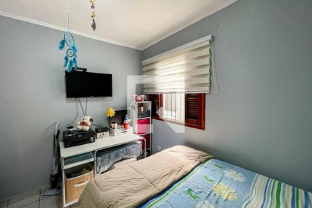 Casa à venda com 100m², 2 quartos e 2 vagas Casa à venda com 100m², 2 quartos e 2 vagasquarto 2