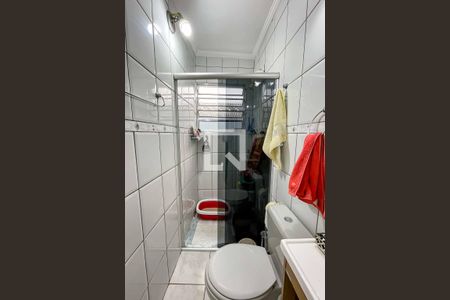 Casa à venda com 100m², 2 quartos e 2 vagas Casa à venda com 100m², 2 quartos e 2 vagasBanheiro 2