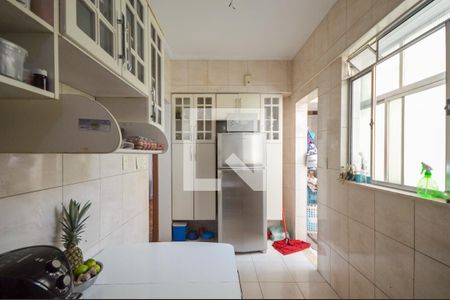 Apartamento à venda com 100m², 2 quartos e sem vagaCozinha