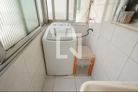 Apartamento à venda com 100m², 2 quartos e sem vagaÁrea de Serviço