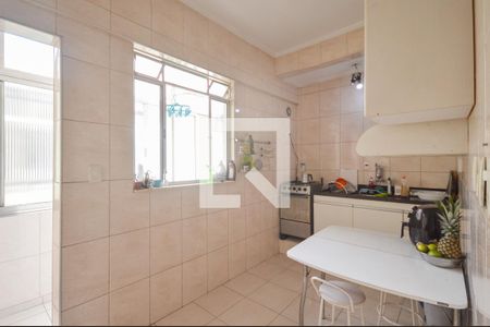 Apartamento à venda com 100m², 2 quartos e sem vagaCozinha