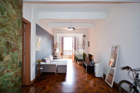 Apartamento à venda com 100m², 2 quartos e sem vagaSala