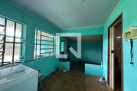 Casa à venda com 170m², 4 quartos e 2 vagasLavanderia