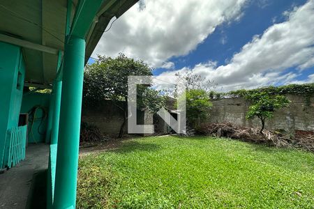 Casa à venda com 170m², 4 quartos e 2 vagasÁrea Externa