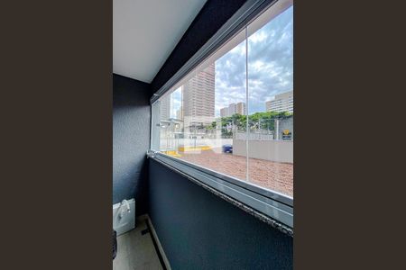 Varanda da Sala/Quarto de kitnet/studio para alugar com 1 quarto, 25m² em Quarta Parada, São Paulo