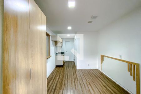 Sala/Quarto de kitnet/studio para alugar com 1 quarto, 25m² em Quarta Parada, São Paulo