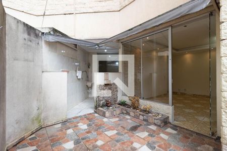 Apartamento à venda com 70m², 2 quartos e 1 vagaÁrea de serviço