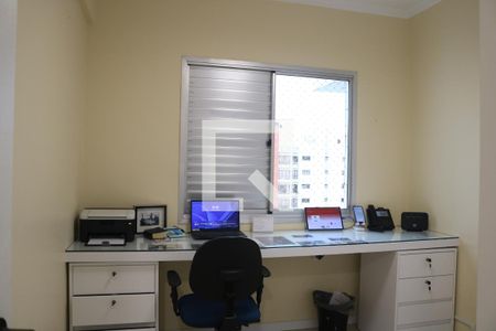 Quarto 1 de apartamento à venda com 2 quartos, 170m² em Lapa, São Paulo