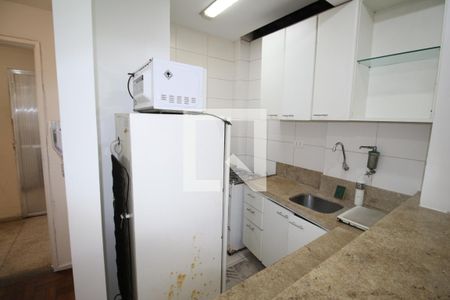 Sala/Cozinha de apartamento para alugar com 1 quarto, 44m² em Copacabana, Rio de Janeiro