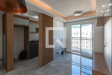 Sala de apartamento à venda com 2 quartos, 50m² em Anil, Rio de Janeiro
