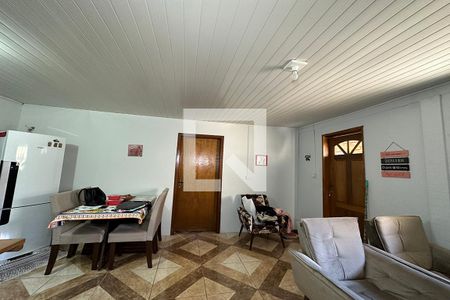 Sala de casa à venda com 4 quartos, 90m² em Vicentina, São Leopoldo