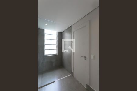 Apartamento para alugar com 250m², 3 quartos e 2 vagas Apartamento para alugar com 250m², 3 quartos e 2 vagasBanheiro da Suíte 2