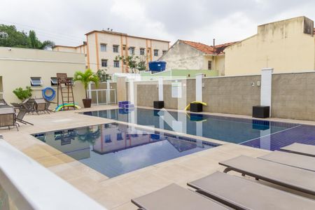 Apartamento para alugar com 42m², 2 quartos e 1 vaga Apartamento para alugar com 42m², 2 quartos e 1 vagaÁrea comum - Piscina