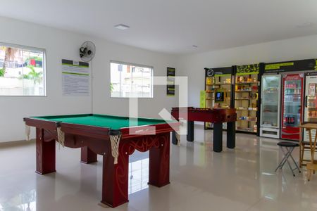 Apartamento para alugar com 42m², 2 quartos e 1 vaga Apartamento para alugar com 42m², 2 quartos e 1 vagaÁrea comum - Salão de jogos